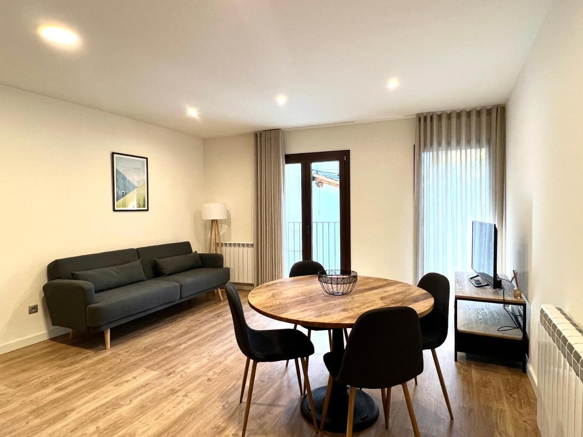 Espot Cowork & Apartments - L'Amfitriona Eksteriør bilde