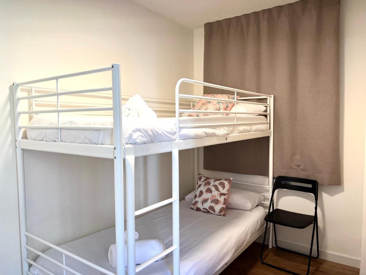 Espot Cowork & Apartments - L'Amfitriona Eksteriør bilde