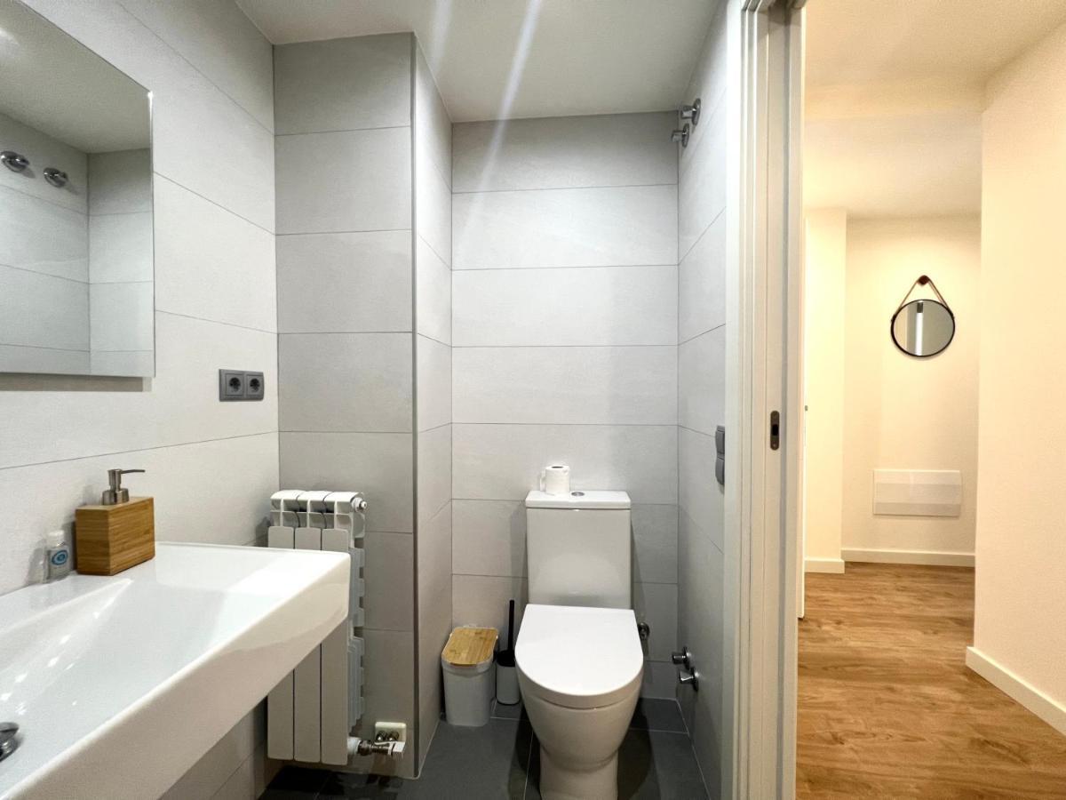 Espot Cowork & Apartments - L'Amfitriona Eksteriør bilde